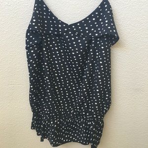 Gap tank top size large